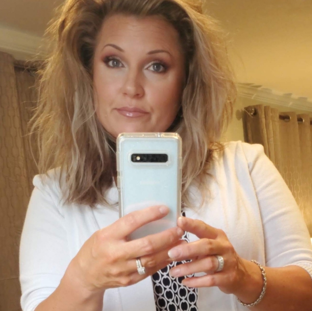 Meet your Posher, Jen